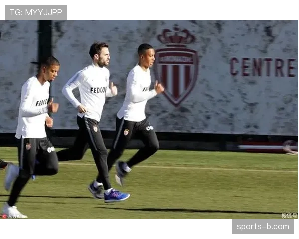 季前训练营开放日，各队新援亮相首次合练